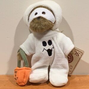 Boyd’s Bears Ghoulia bear in ghost costume plush